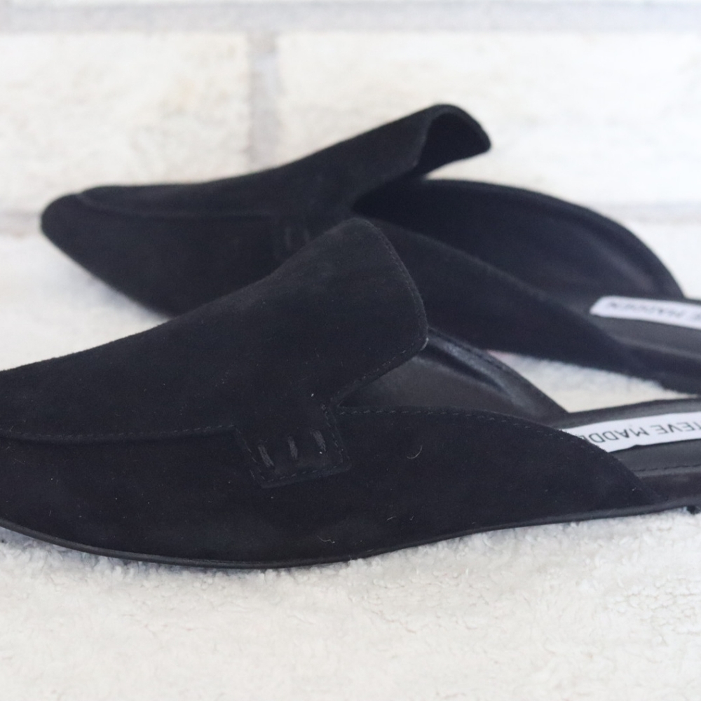 Black Steve Madden flats